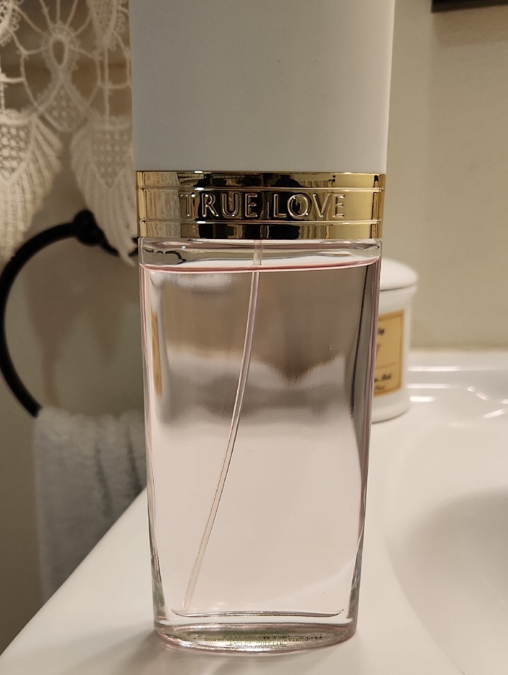 True Love Eau de Parfum - Light Pink & Gold Bottle